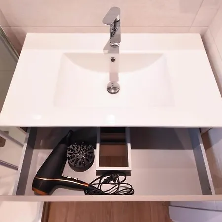 Donego Apartman Girona